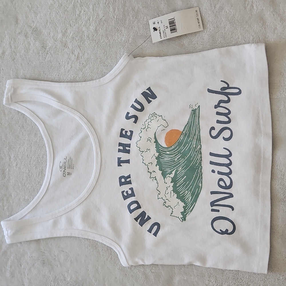 O'Neill White Cropped Tank Top with Wave Graphic: Juniors Medium‎